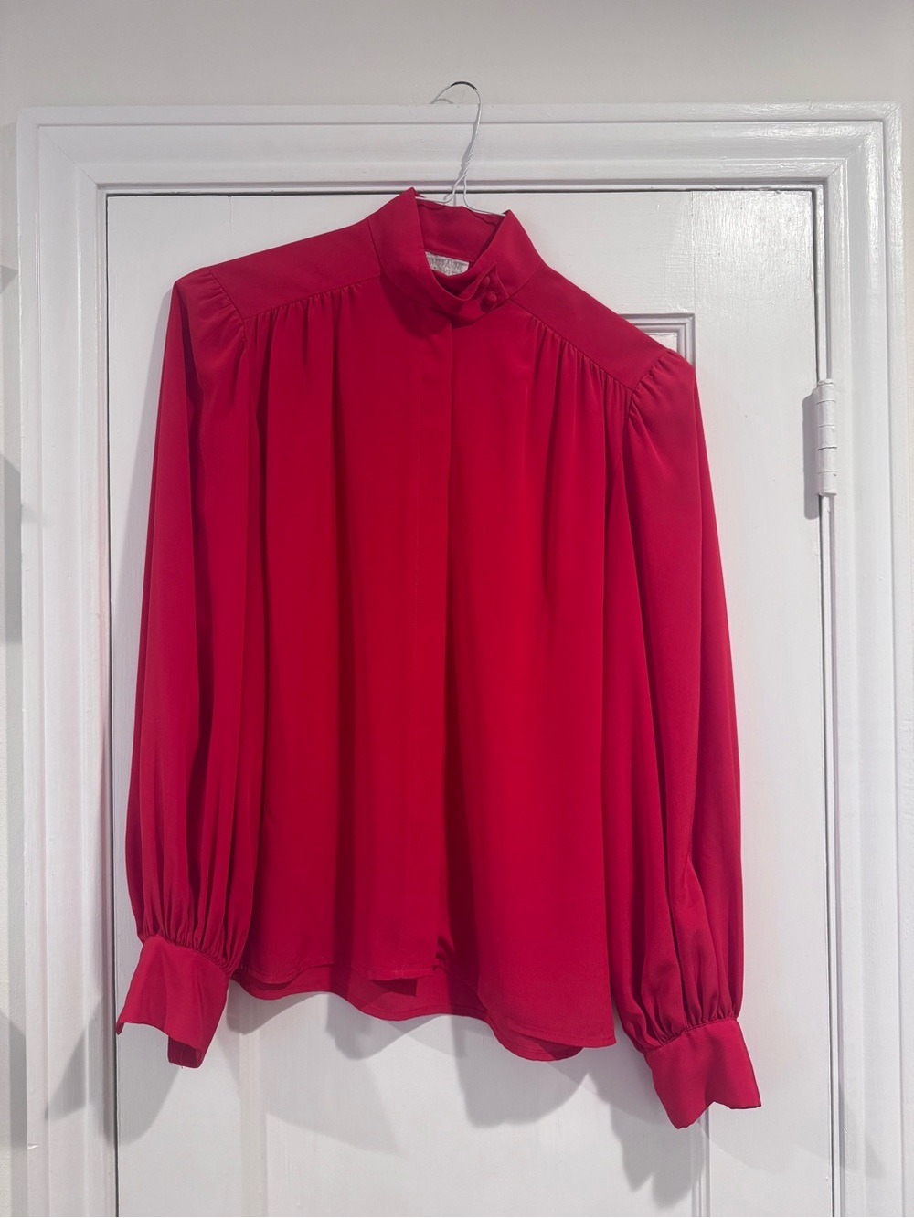 Anne Klein Vibrant Red Mock-Neck Long-Sleeve Blouse Vintage Size 4